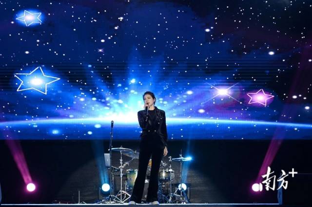 流行音樂(lè)會(huì)。