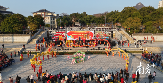 龍獅爭(zhēng)霸賽。連州融媒供圖